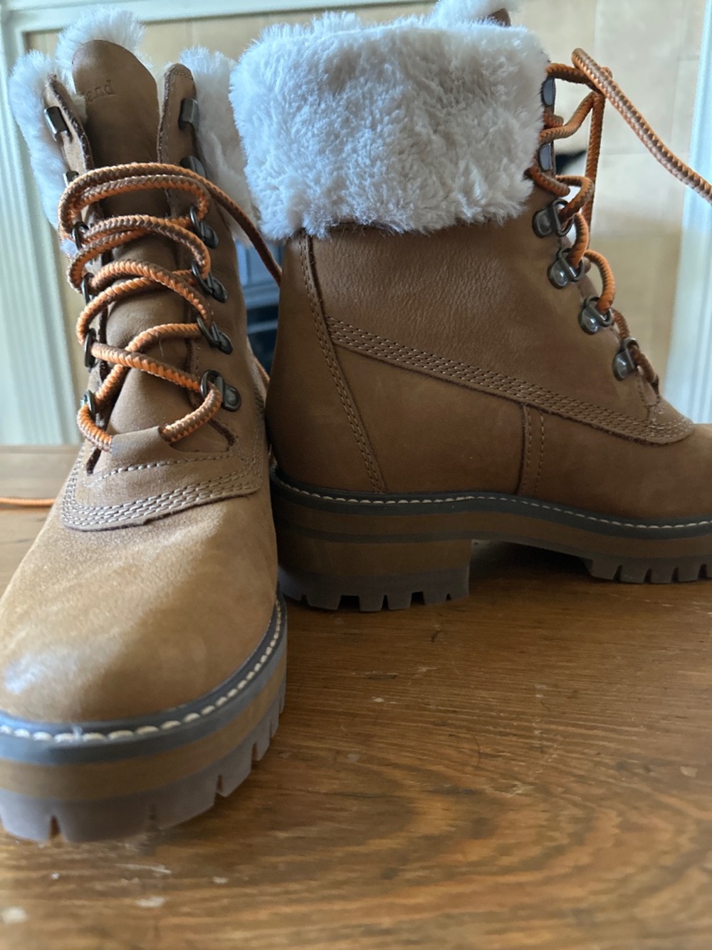 Camel Timberland Boots with Soft Lining - COURMAYEUR VALLEY